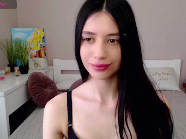 LindaSei live cam on BongaCams