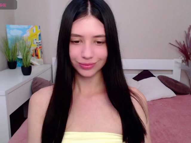 LindaSei live cam on BongaCams