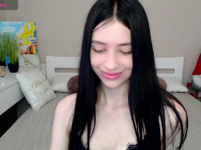 LindaSei live cam on BongaCams