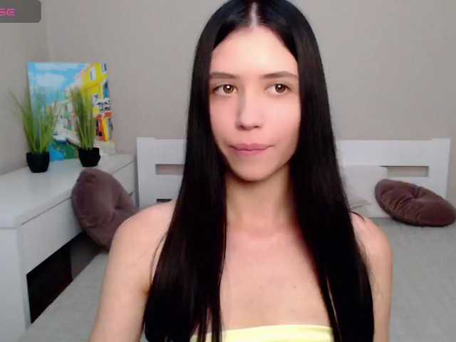 LindaSei live cam preview