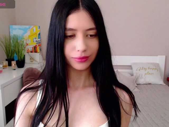 LindaSei live cam on BongaCams