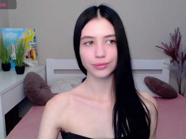 LindaSei live cam preview