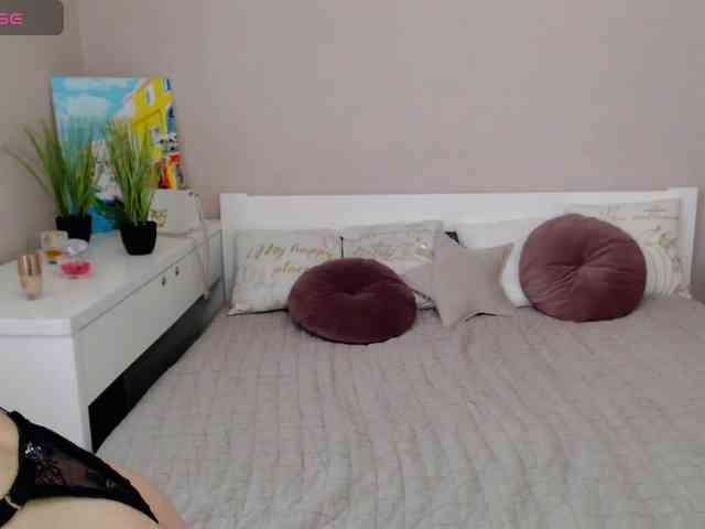 LindaSei webcam