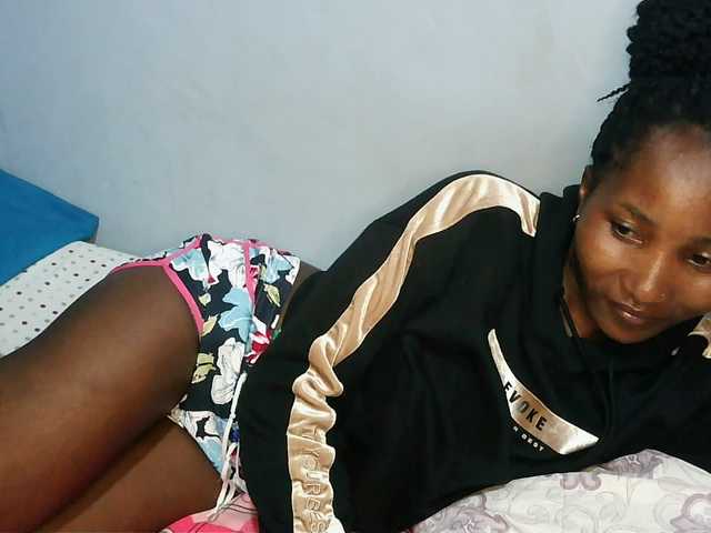 HotVibeQueen