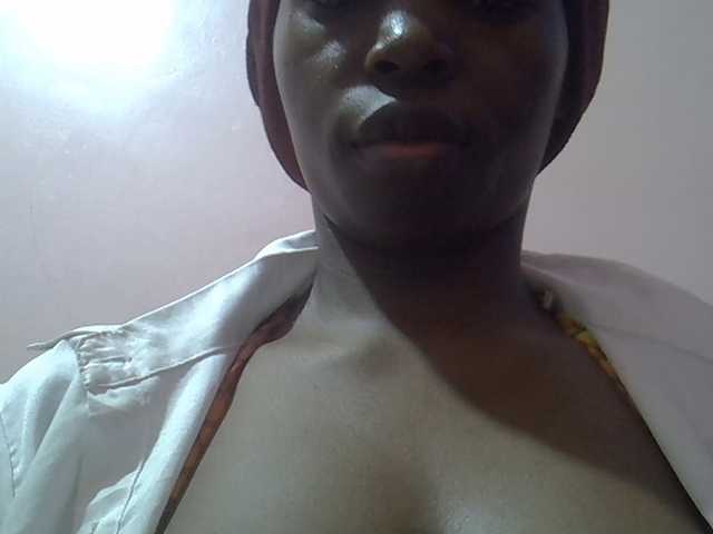 HotVibeQueen