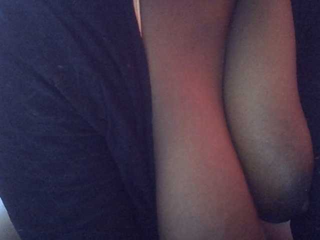 HotVibeQueen