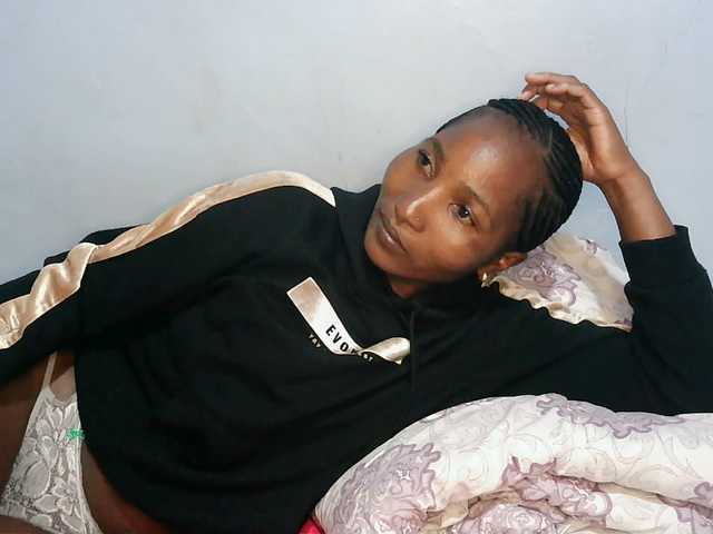 HotVibeQueen