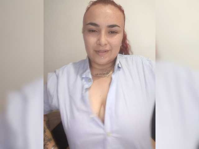 Jelog live cam on BongaCams