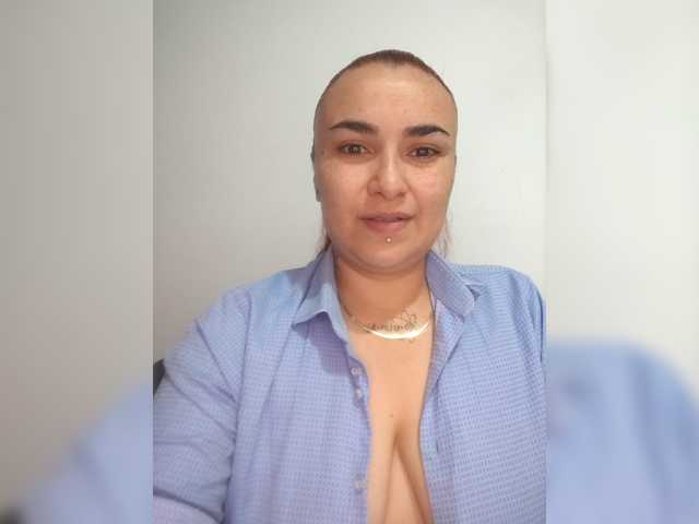 Jelog live cam on BongaCams