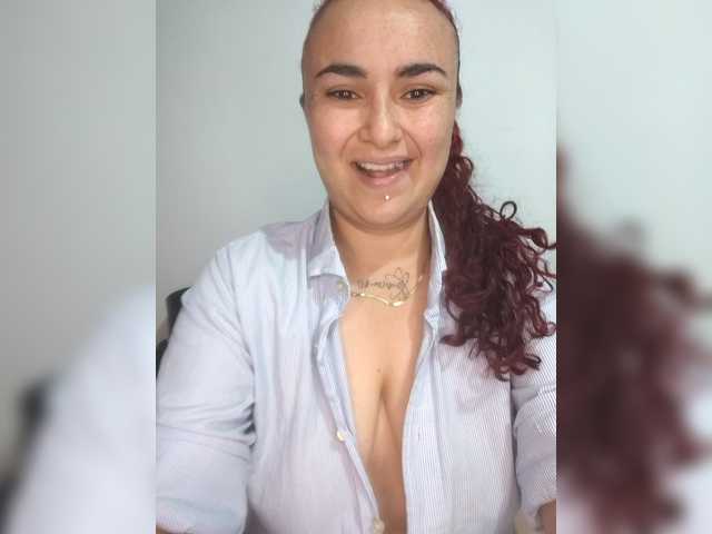 Jelog live cam on BongaCams