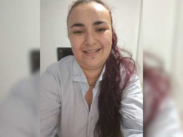 Jelog live cam on BongaCams