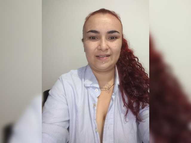 Jelog webcam bongacams model stream image