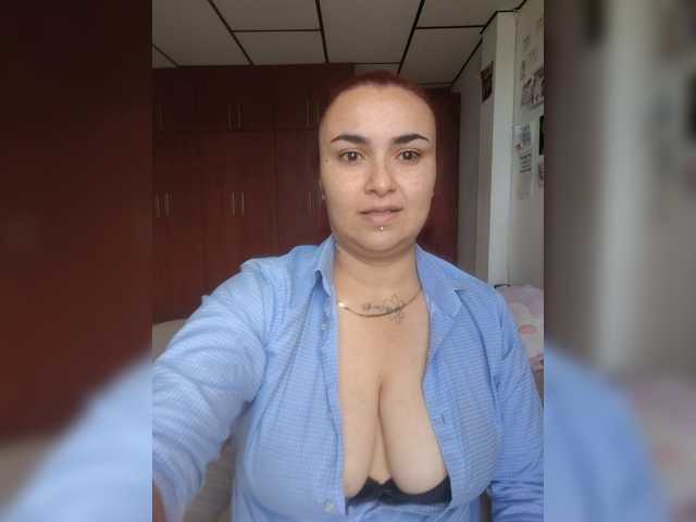 Jelog, en directo ahora en BongaCams