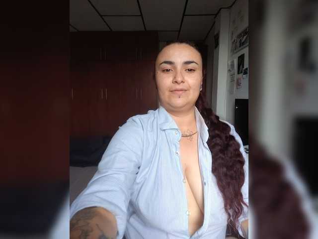 Jelog live cam on BongaCams
