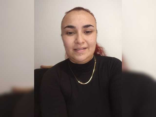 Jelog, live now on BongaCams