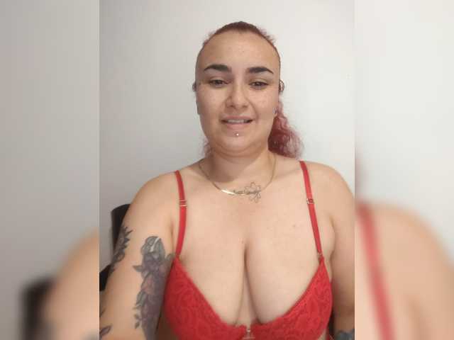 Jelog live cam on BongaCams