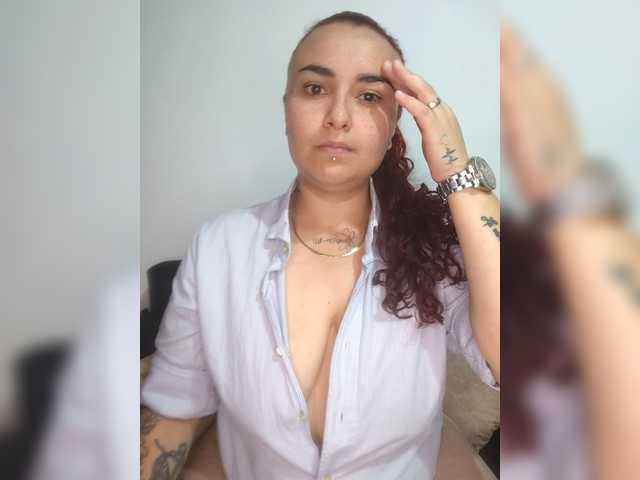 Jelog live cam on BongaCams