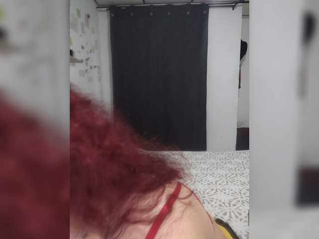Jelog webcam bongacams model stream image