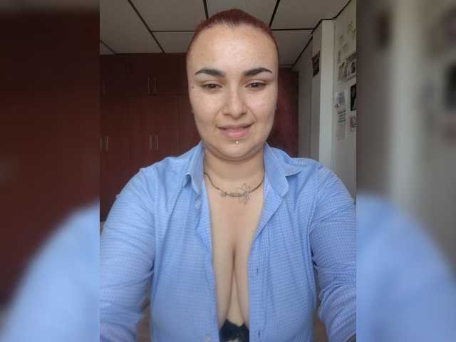 Jelog, en directo ahora en BongaCams