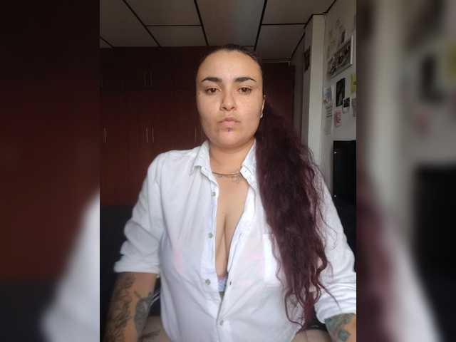 Jelog live cam on BongaCams