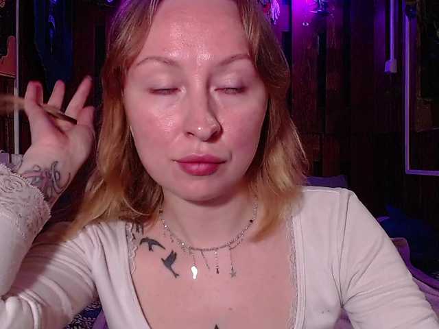 Bobby-MiMi live cam on BongaCams
