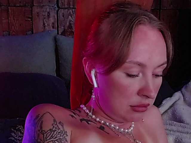 MiMi-Deep live webcam show