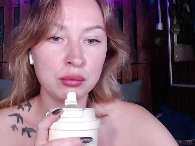 Bobby-MiMi live cam on BongaCams