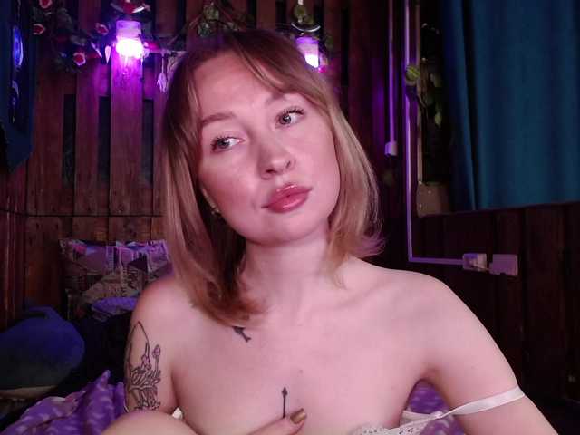 Bobby-MiMi live cam on BongaCams