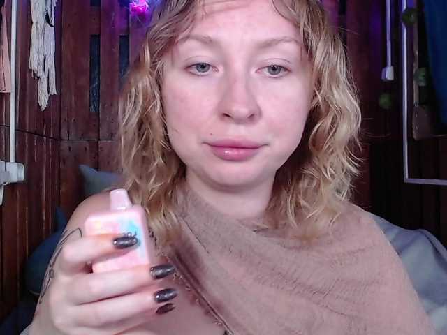 Bobby-MiMi live cam on BongaCams