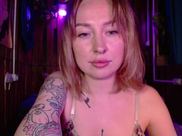 Bobby-MiMi live cam on BongaCams