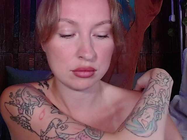 MiMi-Deep live webcam show
