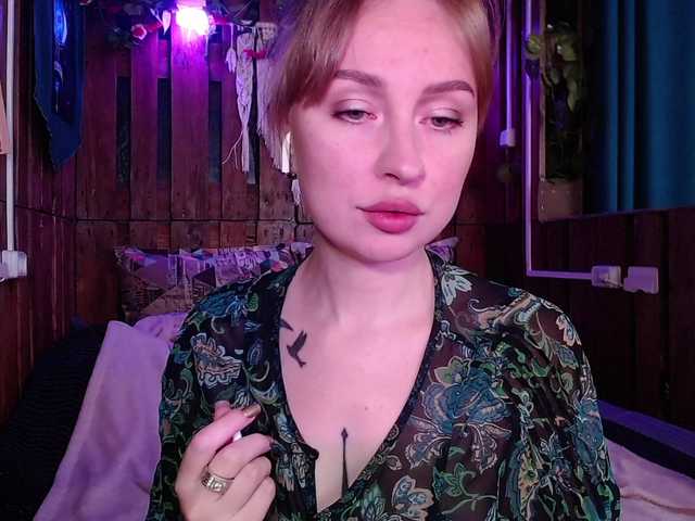 Bobby-MiMi live cam on BongaCams