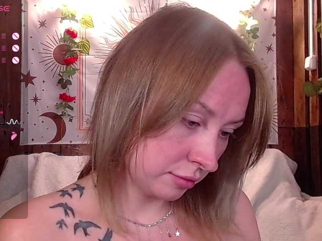 Bobby-MiMi live cam on BongaCams