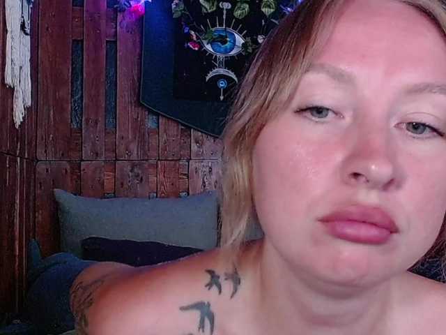 Bobby-MiMi live cam on BongaCams