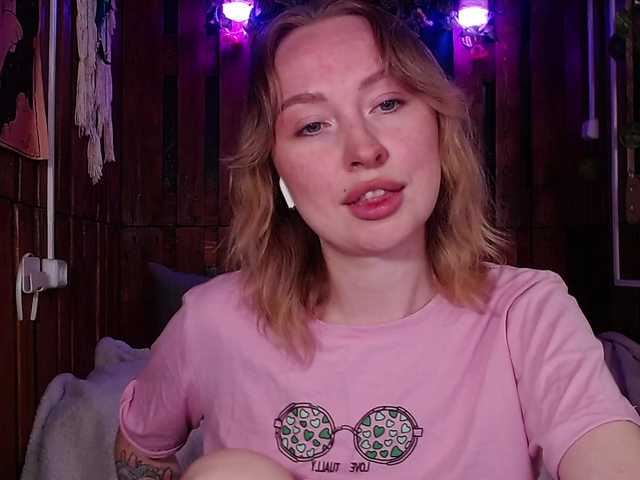 Bobby-MiMi live cam on BongaCams
