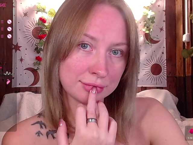 Bobby-MiMi live cam on BongaCams