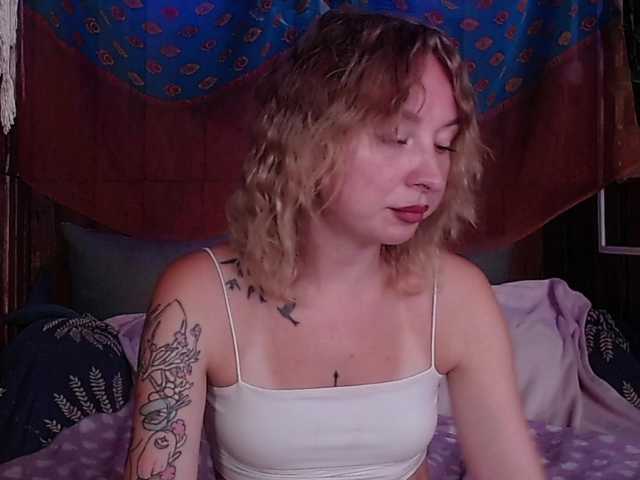 Bobby-MiMi live cam on BongaCams