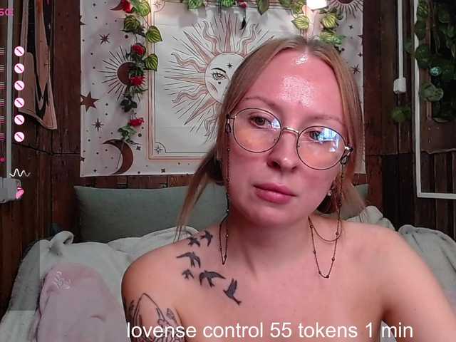 Bobby-MiMi live cam on BongaCams