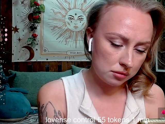 Bobby-MiMi live cam on BongaCams