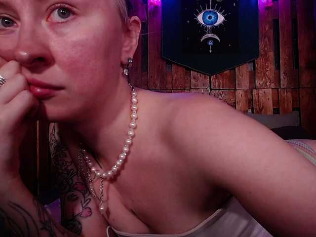 Bobby-MiMi live cam on BongaCams
