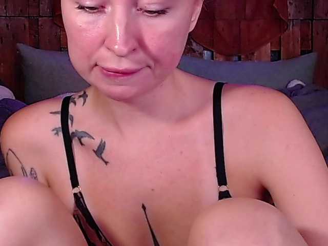 Bobby-MiMi live cam on BongaCams