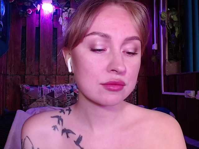 Bobby-MiMi live cam on BongaCams