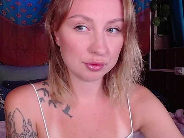 MiMi-Deep live webcam show