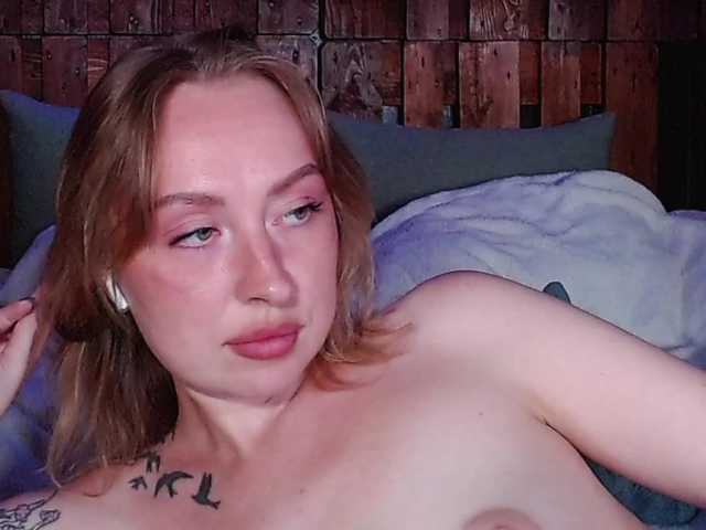 Bobby-MiMi live cam on BongaCams