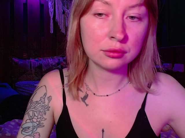 Bobby-MiMi live cam on BongaCams