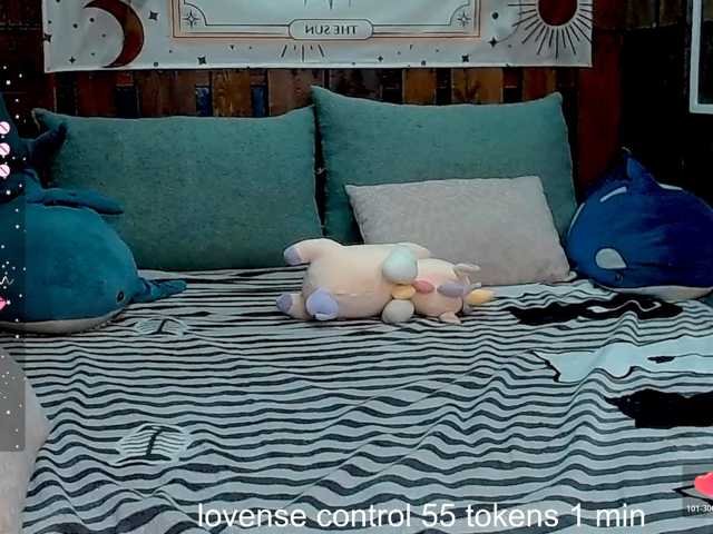 Bobby-MiMi live cam on BongaCams