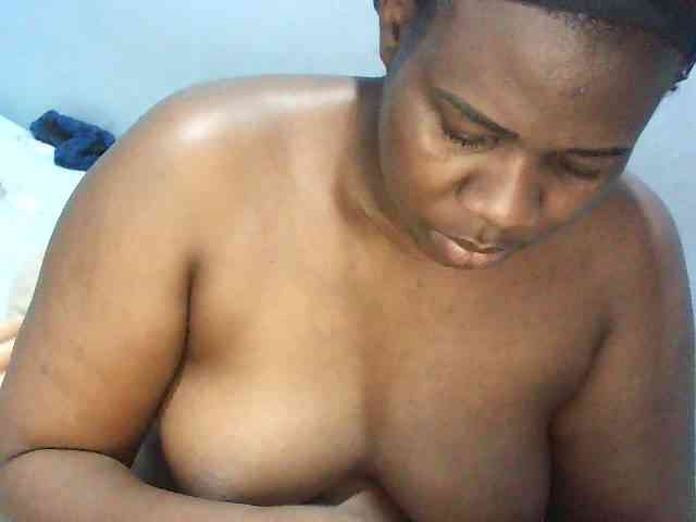 LustyLyn webcam