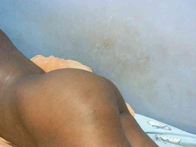LustyLyn webcam