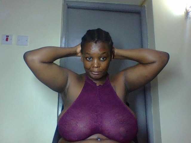 Wildhoneyx live webcam show