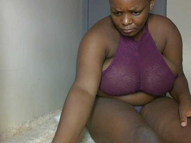 Wildhoneyx live cam on BongaCams